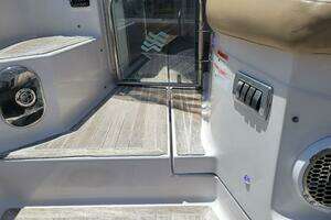 2012 Four Winns V435 thumbnail 11
