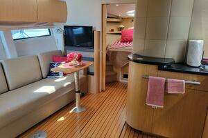 2012 Four Winns V435 thumbnail 32