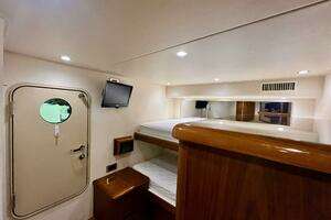 2011 Viking 70 Enclosed Bridge thumbnail 37