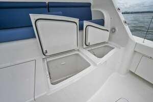 2011 Viking 70 Enclosed Bridge thumbnail 47