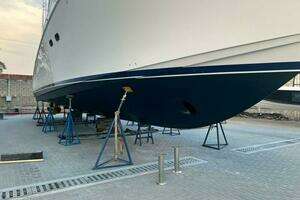 2011 Viking 70 Enclosed Bridge thumbnail 79