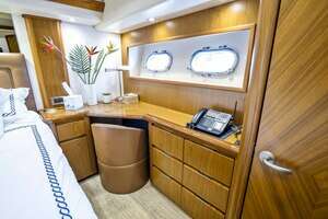 2011 Viking 70 Enclosed Bridge thumbnail 29
