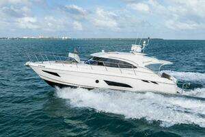 2018 Riviera 4800 Sport Yacht thumbnail 1
