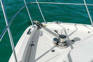 2018 Riviera 4800 Sport Yacht thumbnail 36