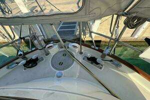 1990 Cheoy Lee Motorsailor thumbnail 10
