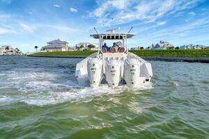 2023 Jupiter 43 Center Console thumbnail 42