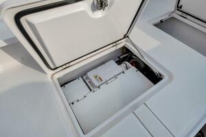 2023 Jupiter 43 Center Console 