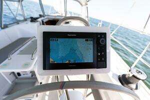 2023 Catalina 425 thumbnail 72