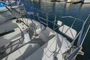 2005 Catalina 42 MKII thumbnail 25