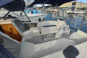 2005 Catalina 42 MKII thumbnail 18