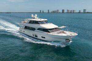 CHINDON 2017 Ocean Alexander  Yacht For Sale in Jupiter FL
