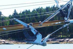 JOLIE BRISE 28ft Sam L  Morse Yacht For Sale