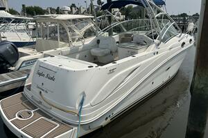 Photo 5137448 for 2008 Sea Ray 270 Amberjack  