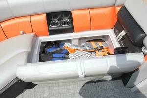 25ft Berkshire Yacht For Sale