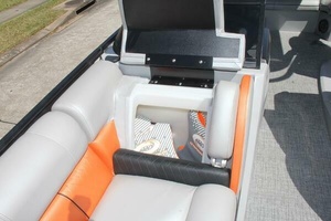 25ft Berkshire Yacht For Sale