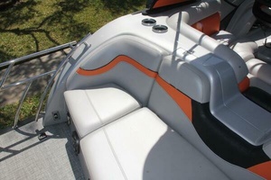 25ft Berkshire Yacht For Sale
