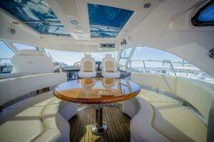 2011 Sea Ray 580 Sundancer thumbnail 8