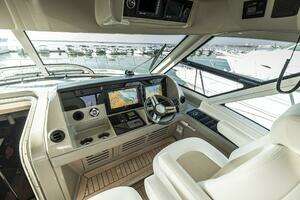 2011 Sea Ray 580 Sundancer thumbnail 46