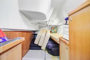 Aft port cabin
