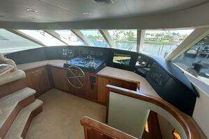 2001 Westport 95 Raised Pilothouse Motor Yacht thumbnail 14