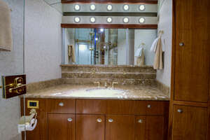 2001 Westport 95 Raised Pilothouse Motor Yacht thumbnail 22