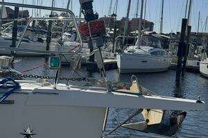 2016 Jeanneau Sun Odyssey thumbnail 3