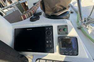 2016 Jeanneau Sun Odyssey thumbnail 9
