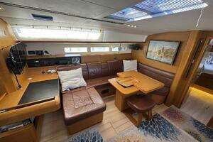 2016 Jeanneau Sun Odyssey thumbnail 14