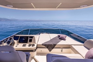 ABSOLUTE 56 FLYBRIDGE