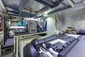 ABSOLUTE 56 FLYBRIDGE