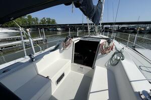 HAUNTED by WATER 32ft Catalina Yacht For Sale