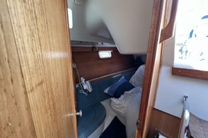 HAUNTED by WATER 32ft Catalina Yacht For Sale