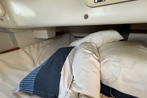HAUNTED by WATER 32ft Catalina Yacht For Sale
