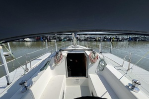 HAUNTED by WATER 32ft Catalina Yacht For Sale