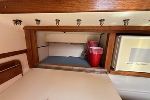 HAUNTED by WATER 32ft Catalina Yacht For Sale