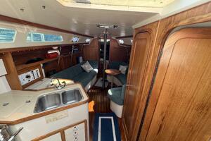 HAUNTED by WATER 32ft Catalina Yacht For Sale