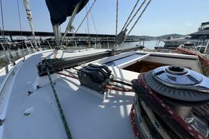 HAUNTED by WATER 32ft Catalina Yacht For Sale
