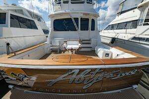 2003 Ocean Yachts 62 Super Sport EB thumbnail 9