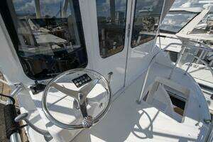 2003 Ocean Yachts 62 Super Sport EB thumbnail 19