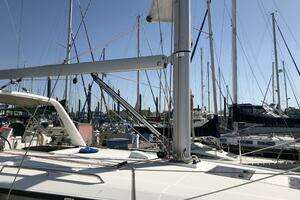 2017 Beneteau Oceanis 38 Weekender thumbnail 3