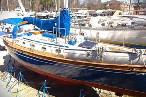 CHALIVENTURES III 40ft Ta Shing Yacht For Sale