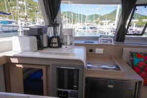 FireFly 40ft Fountaine Pajot Yacht For Sale