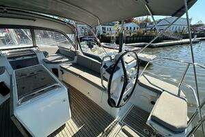 2018 Jeanneau 51 thumbnail 20