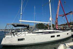2018 Jeanneau 51 thumbnail 12