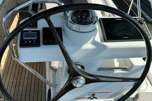 2018 Jeanneau 51 thumbnail 22