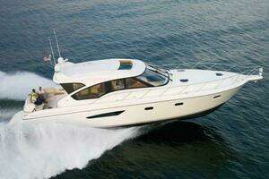 2010 Tiara Yachts 5800 Sovran thumbnail 1