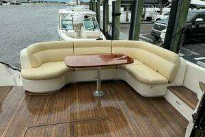 2010 Tiara Yachts 5800 Sovran thumbnail 22