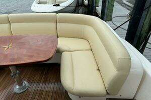2010 Tiara Yachts 5800 Sovran thumbnail 19