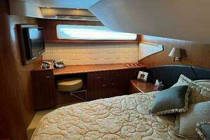 2010 Tiara Yachts 5800 Sovran thumbnail 79