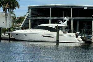 2010 Tiara Yachts 5800 Sovran thumbnail 97